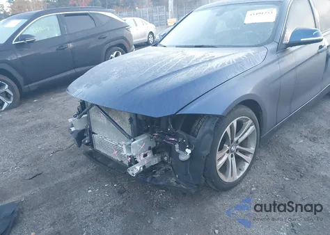 2016 BMW 328I xDrive z USA, uszkodzony, nr VIN WBA8E3C50GK503164